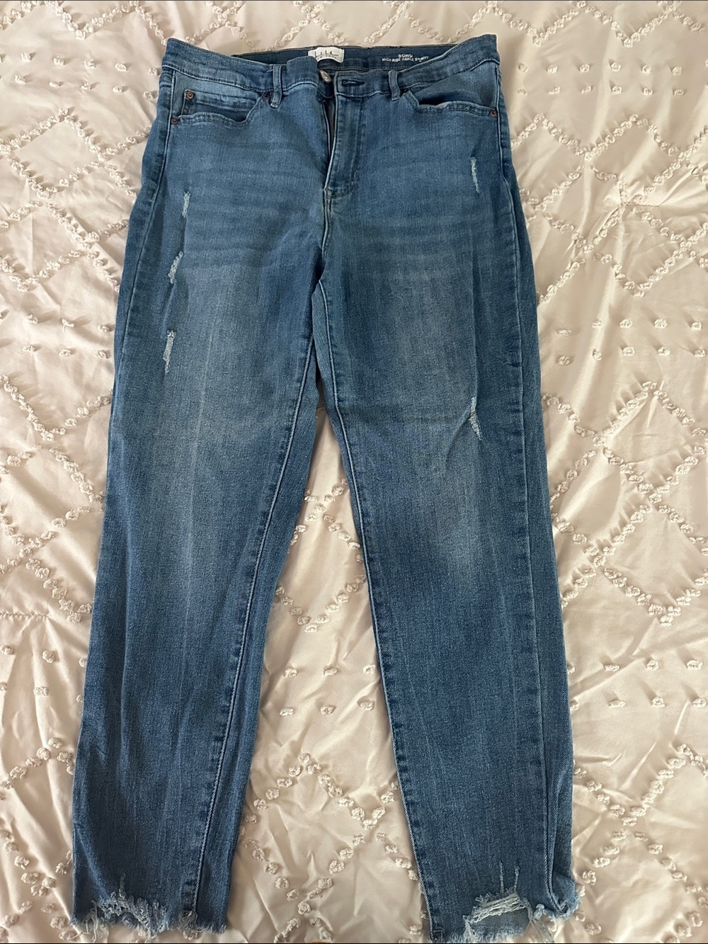 Blue Women's Distressed high rise ankle skinny